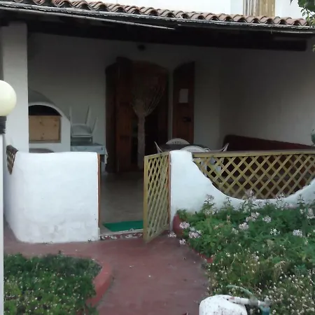 Casa Vacanze Pietro 발레도리아